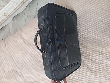 Notebook/planşet üçün çanta - Rəng: qara, incə mavi detallar -