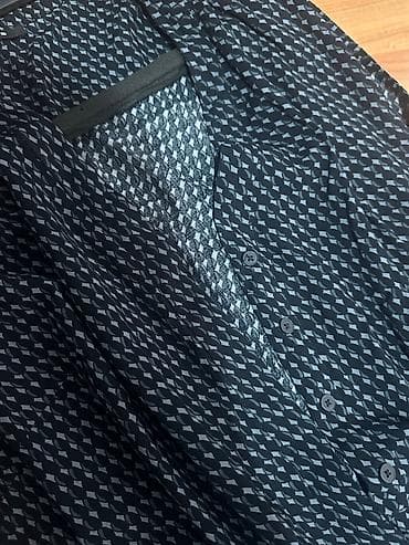 don geyim: Комбинезон
Size 40
89 azn — 2