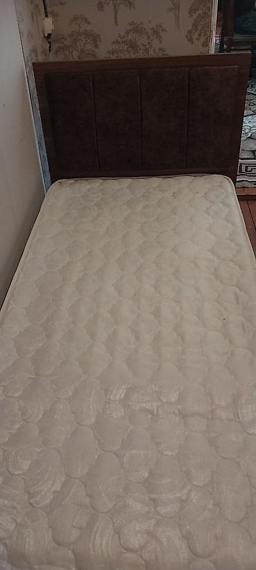 Çarpayılar: Təknəfərlik çarpayı, Matras ilə, Siyirməsiz — 7