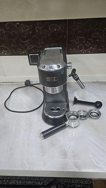Qəhvə maşını Delonghi, Yarımavtomat, Su qabı ilə, İşlənmiş lalafo.az -da Qəhvə maşını Delonghi, Yarımavtomat, Su qabı ilə, İşlənmiş