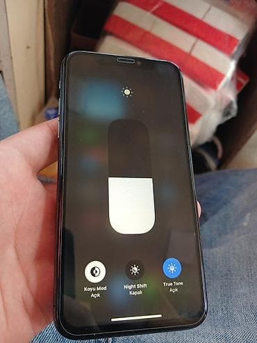 iphone x7: IPhone Xs, 512 GB, Qara, Face ID — 4