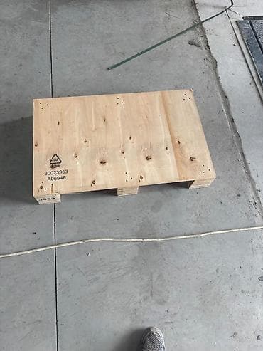 Diktdən hazırlanmış yükləmə paletləri - Material: çoxqatlı — 1