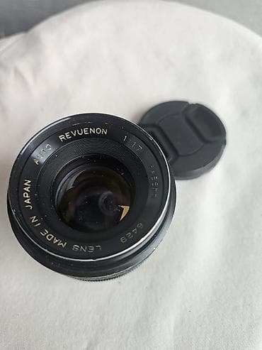 Auto Revuenon 55mm f/1.7 manual fokus obyektiv - Fokus məsafəsi: 55 — 1