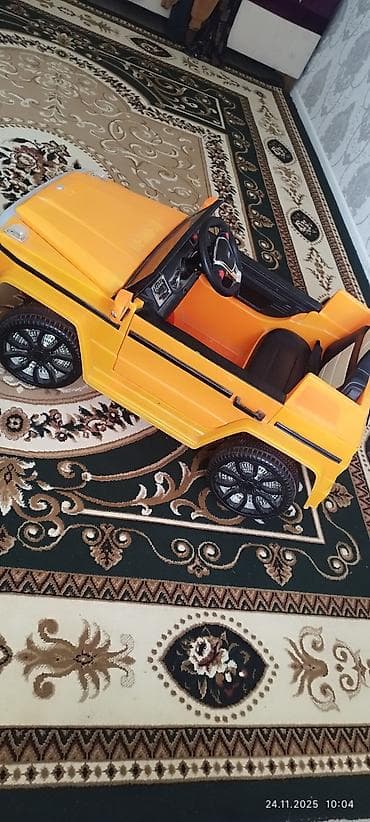 uşaq ucun ev: Uşaq üçün elektrikli minik maşını – narıncı rəngdə, yolsuzluq — 3