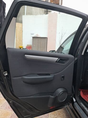 фольксваген гольф 1 4: Mercedes-Benz B 170: 1.7 л | 2008 г. Хэтчбэк — 14