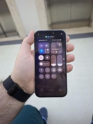 ipone sr: IPhone 16, 128 GB, Ağ — 3