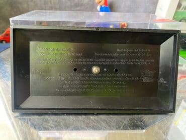 metbex tavan modelleri: Коллекционная модель Mercedes-Benz 190E 2.3 16V W201 gold 1984 EDICOLA — 2