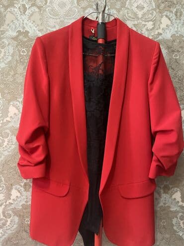 salvarini костюм производитель: Yeni Jizel pencek ölçü 40L 30manat satılir geynilmeyib yenidir şekili — 1