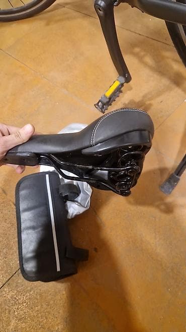 30 luq velosiped: İşlənmiş Şəhər velosipedi Giant, 29", sürətlərin sayı: 7 — 7