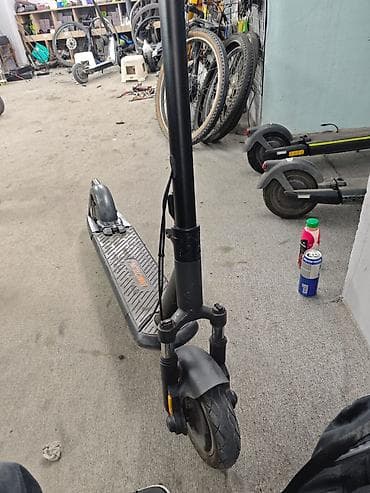 suktur: INMOTION elektrik skuter Sürət 40 km/s. mənzil 90 km - Brend/model — 1