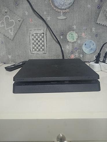 hd: Sony PlayStation 4 Slim oyun konsolu - Model: PS4 Slim (Sony) - Rəng — 1