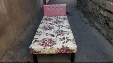 krafat: Kravat
Taza hazırı var
Çatdırılma var — 1