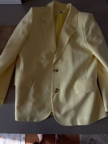 Кофты, свитеры: Açıq sarı rəngdə qadın blezeri - Klassik dizayn: haşiyəli yaka, iki — 1