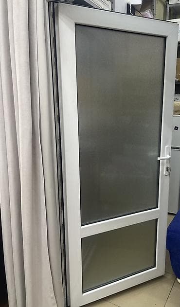 ag qapi: Ağ rəngli PVC qapı - Material: möhkəm PVC profil - Çərçivə: ağ, düz — 1