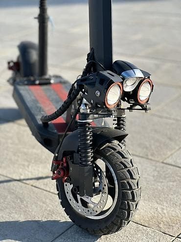 explore smart samokatlar: Güclü elektrik skuter - İkiqat ön amortizator sistemi və iri — 5