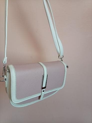 sumkalar: MAYA DƏYƏRİNƏ Qadın çantaları – müxtəlif modellər 1) Çoxfunksiyalı — 7