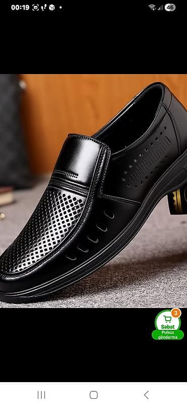 ayaqab: Məhsul: Kişi üçün klassik slip-on ayaqqabı - Rəng: Qara, parlaq üst — 2