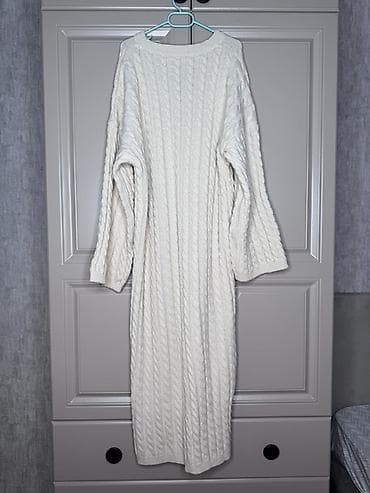 ağ donlar: Qadınlar üçün trikotaj toxunuşlu uzun geyim don - Rəng: süd ağ - — 3