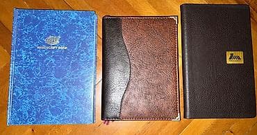 Bloknotların hamısı birlikdə 10 azn. Ünvan: Azadlıq metrosunun yanı