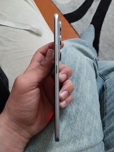 scaner: Infinix Hot 60 Pro+, 256 GB, rəng - Gümüşü, Sensor — 2