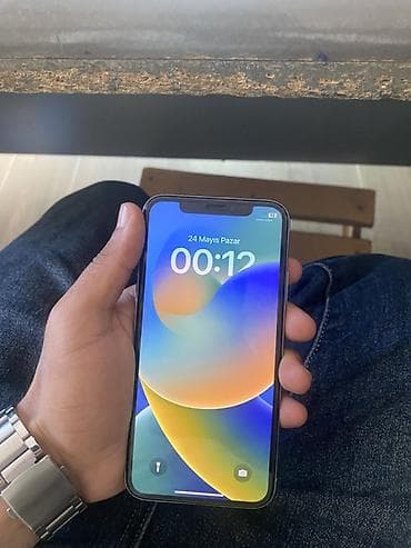IPhone X, Gümüşü, Face ID