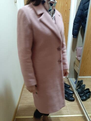 sədərək paltolar: Elan aktivdi palto L razmer Max Mara firmasi 40man — 2