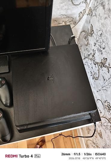 bambu lab a1: Salam ps 4 satilir 500gb 2 pult pultlar kabeller hamisi yenidir ps 4 — 4
