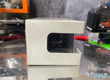 metbex tavan modelleri: Коллекционная модель Mercedes-Benz E Class W212 brown 2009 Dealer — 3