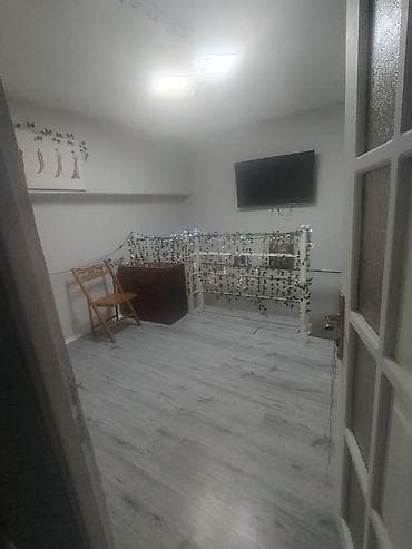 ağ şəhər ev qiymətləri: Ceyranbatan, 4 otaqlı, Köhnə tikili, 50 kv. m — 8