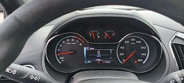 Chevrolet Cruze: 1.4 l | 2018 il 81000 km Sedan — 5