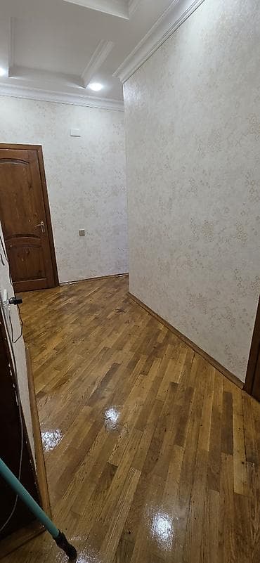 Həyət evləri və villalar: Tam Əşyali verilir. qiymət sondu İnsaatcilar metrosuna 7 8 deq piyada — 2