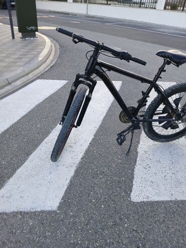 İdman velosipedləri: Dağ velosipedi – 26” təkərli, alüminium gövdə, disk əyləclər - — 3