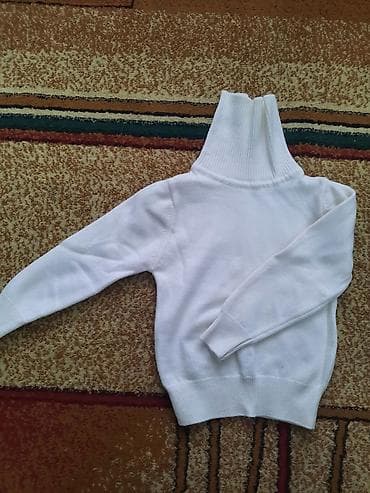 Koftalar, sviterlər: Uşaq üçün ağ boğazlı sviter - Model: klassik sviter, yüksək rezinli — 1