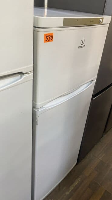 2 qapılı Indesit Soyuducu Satılır, rəng - Ağ