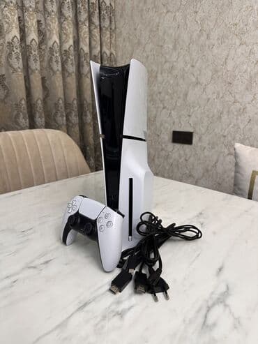 god of war ragnarok: Ideal veziyetde tam iwlek hec bir problemi yoxdur original pult — 1