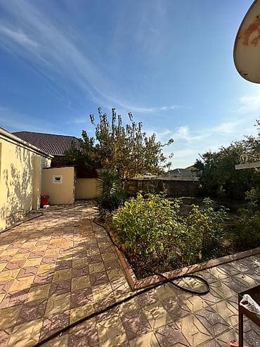 binədə ev: Biləcəri 4 otaqlı, 150 kv. m, Orta təmir — 4