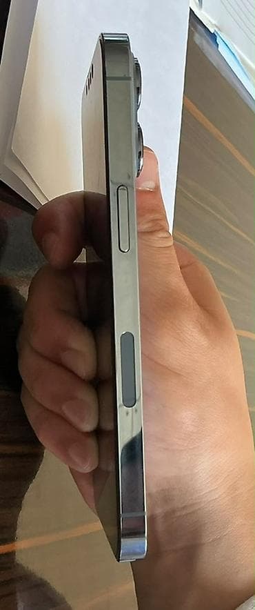 redmi note 12 pro: IPhone 13 Pro Max, Mavi, Simsiz şarj — 5
