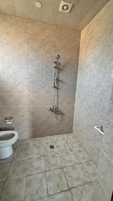 Qonaq evi otaqları – 2 və 4 nəfərlik Təklif: - İşıqlı, pəncərəli və — 6