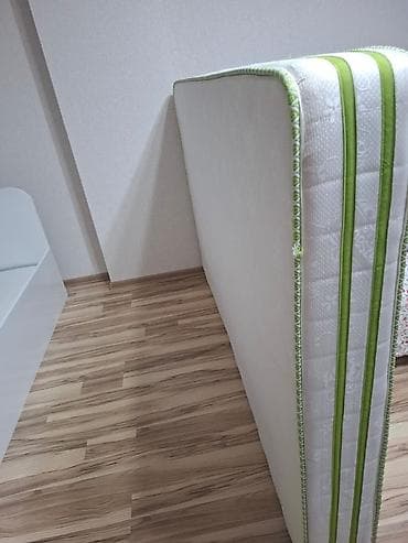 Ağ rəngli tək nəfərlik çarpayı dəsti - Ölçü: təxmini 90×200 sm (tək — 4