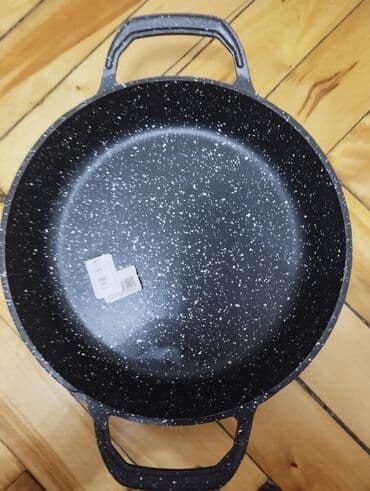 qidalandırmaq üçün gəlincik stulları: Tava razmeri 24 sm — 1