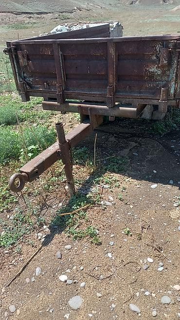 Təkoxlu qoşqu treyler - Güclü metal çərçivə və qalın təbəqəli dəmir lalafo.az -da Təkoxlu qoşqu treyler - Güclü metal çərçivə və qalın təbəqəli dəmir