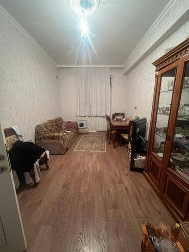 yeni gunəşlidə 1 otaqlı evlər: Yeni Günəşli Massiv D, 2 otaqlı, Yeni tikili, 43 kv. m — 1