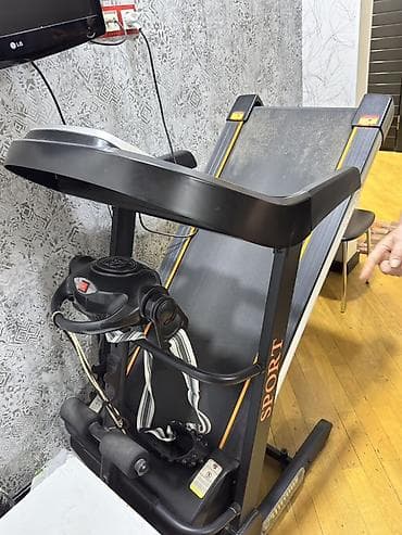 Maskalar, eynəklər: Qaçış trenajoru – “SPORT” modelləri sinfi - Güclü elektrik mühərriki — 2