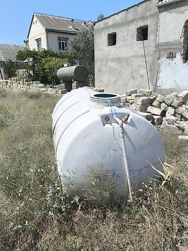 Baklar və çənlər: Her iki su ceni satilir.Su axidan yeri partdagi cati yoxdu.Qiymetde — 4