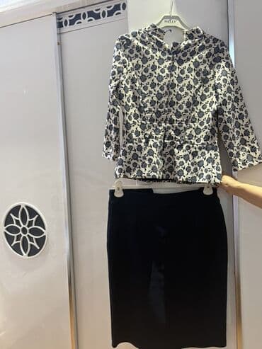 женские юбки из крепа: Qadın geyim dəsti – jakkard naxışlı bluz və qara ətək - Üst geyim — 1