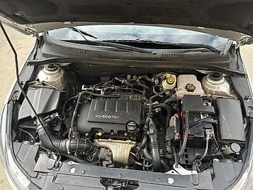 sevralit kruz: Chevrolet Cruze sedan – gümüşü rəng Xarici: - Orijinal Chevrolet ön — 6