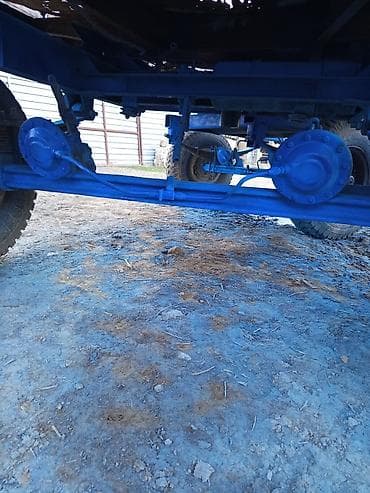 traktor 82 satisi az: Traktor qoşqusu – 2 oxlu, yanları açılan metal bortlu yük platforması — 8