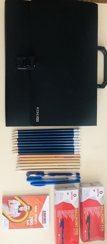 məktəbli çantaları 2021: Şəkildəkilər hamısı satılır Portfeyl 32*24 sm Damalı bloknot 13*9 sm — 5