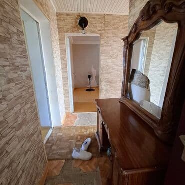 şirvan əmlak az: Sirvan seherinde 10 sayli orta məktəbin yaxinliginda 3 otaqli menzil — 3