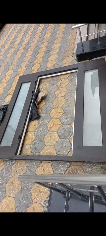 plastik qapılar işlənmiş: İşlənmiş Giriş qapısı 90x230 sm Zəmanətsiz, Ödənişli quraşdırma, Ünvandan götürmə — 7